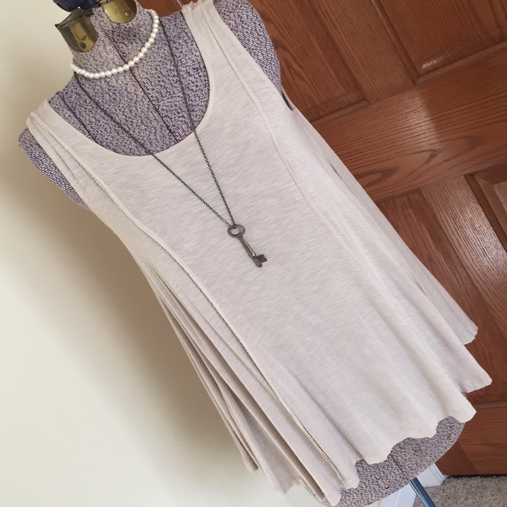 Tank top by Cupio
